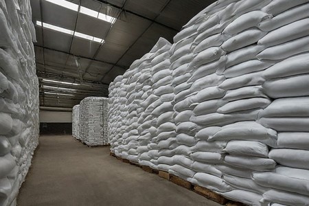 Keeping it Safe:    Chemical Storage and Handling in Manufacturing